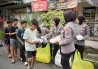 Semangat-Ramadhan,-Polwan-Polres-Bondowoso-Tebar-500-Takjil-di-Pasar-Induk