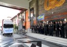 Polda-Bali-Kirim-5-Truk-Bantuan-untuk-Korban-Bencana-Alam-di-NTT