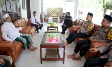 Pesan-Pemilu-Damai,-Kapolres-Sumenep-Silaturahmi-ee-Ponpes-Al-Amien-Sumenep