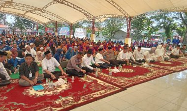 May-Day-Serikat-Buruh-se-Kabupaten-Pasuruan-Gelar-Sholawatan-dan-Do’a-Bersama-Forkopimda