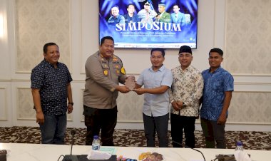 Kapolres-Pamekasan-Dinilai-Peduli-Kebebasan-Pers,-PWI-Beri-Penghargaan