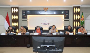 Kapolres-Kediri-Kota-Bersama-Pj-Walikota-Tekankan-Netralitas-Aparatur-Negara-di-Pilkada-2024