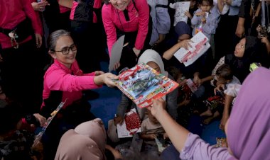 Bhayangkari-Turunkan-74-Nakes-dalam-Bakkes-di-Aceh-Tamiang,-Sediakan-Cek-Lab-hingga-Operasi-Katarak-Gratis