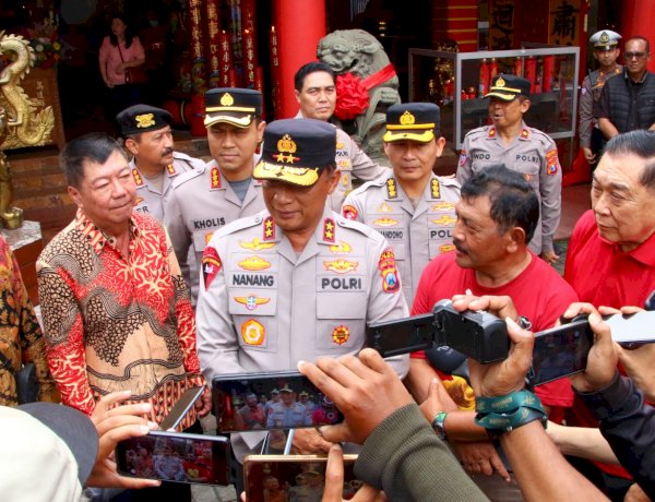 Kapolda Jatim Tinjau Klenteng Eng An Kiong di Kota Malang Tegaskan Komitmen Jogo Jawa Timur Saat Imlek 2026