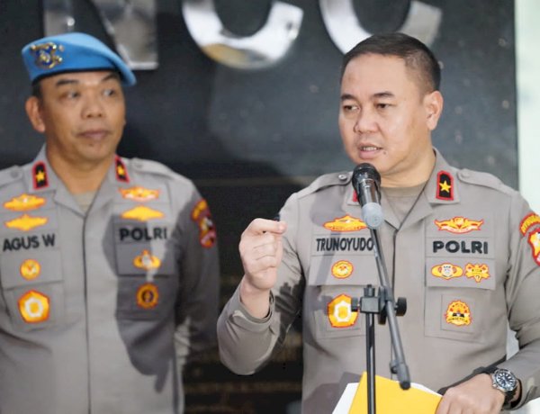 Kapolri Perintahkan Divpropam Tes Urine Serentak Seluruh Personel Polri menjaga Integritas