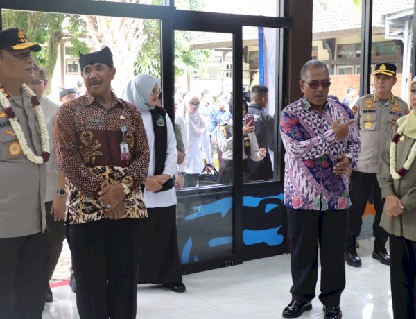 Gubernur dan Kapolda Jatim Resmikan Sarana Prasarana SMAN 2 Taruna Bhayangkara di Banyuwangi