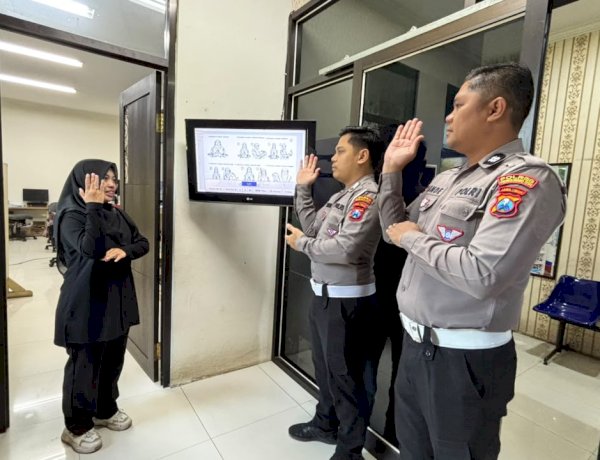 Polres Probolinggo Kota Latih Personel Satpas Bahasa Isyarat, Wujudkan Pelayanan Ramah Disabilitas