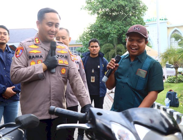 Kapolres Gresik Kembalikan Motor Korban Curanmor, Dua Residivis Diberi Tindakan Tegas Terukur