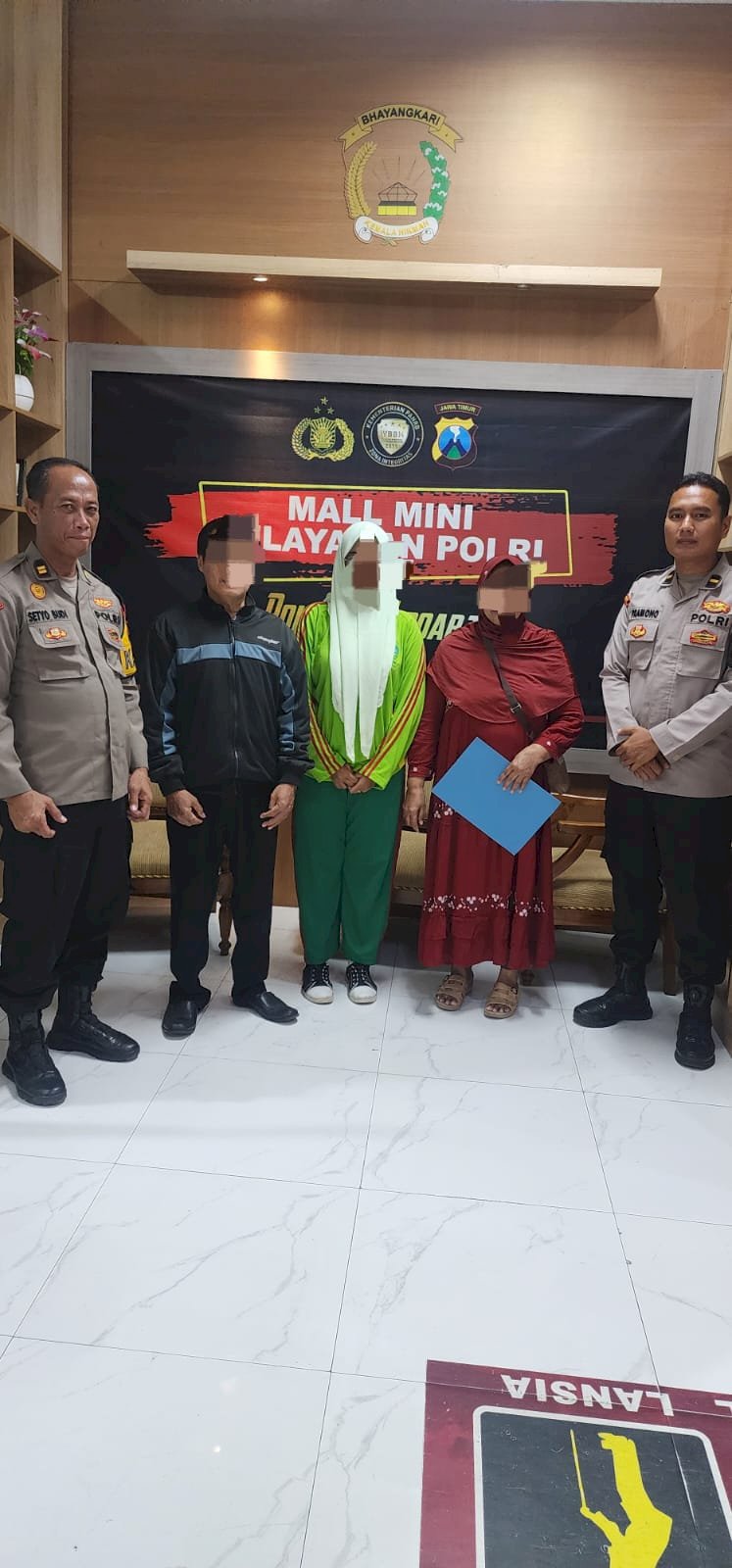 Polisi Beri Himbauan Keamanan kepada Operator Penyeberangan di Krembangan Taman